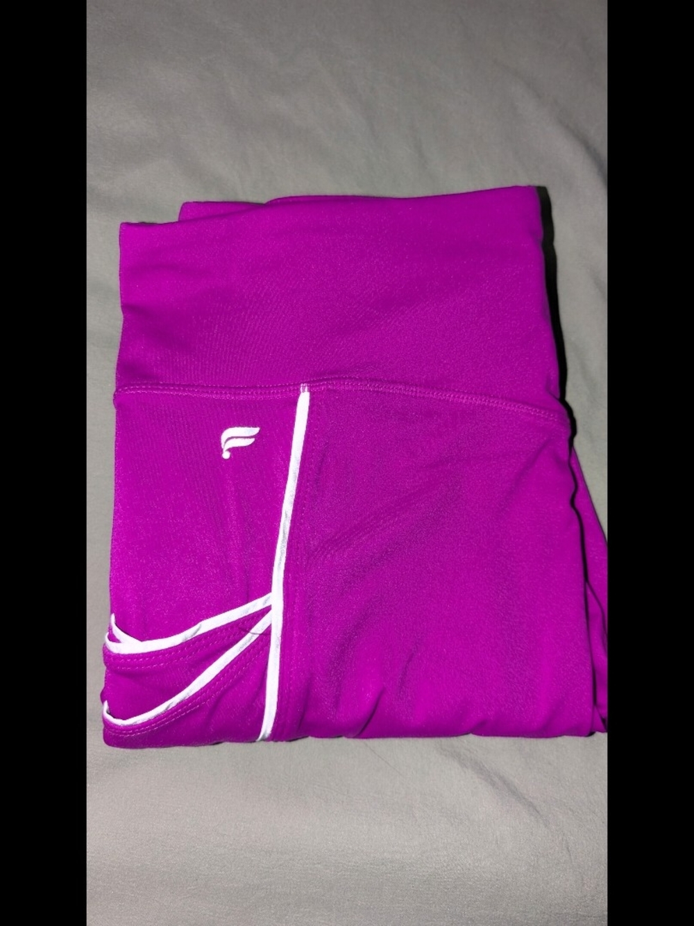 Magenta Fabletics Leggings